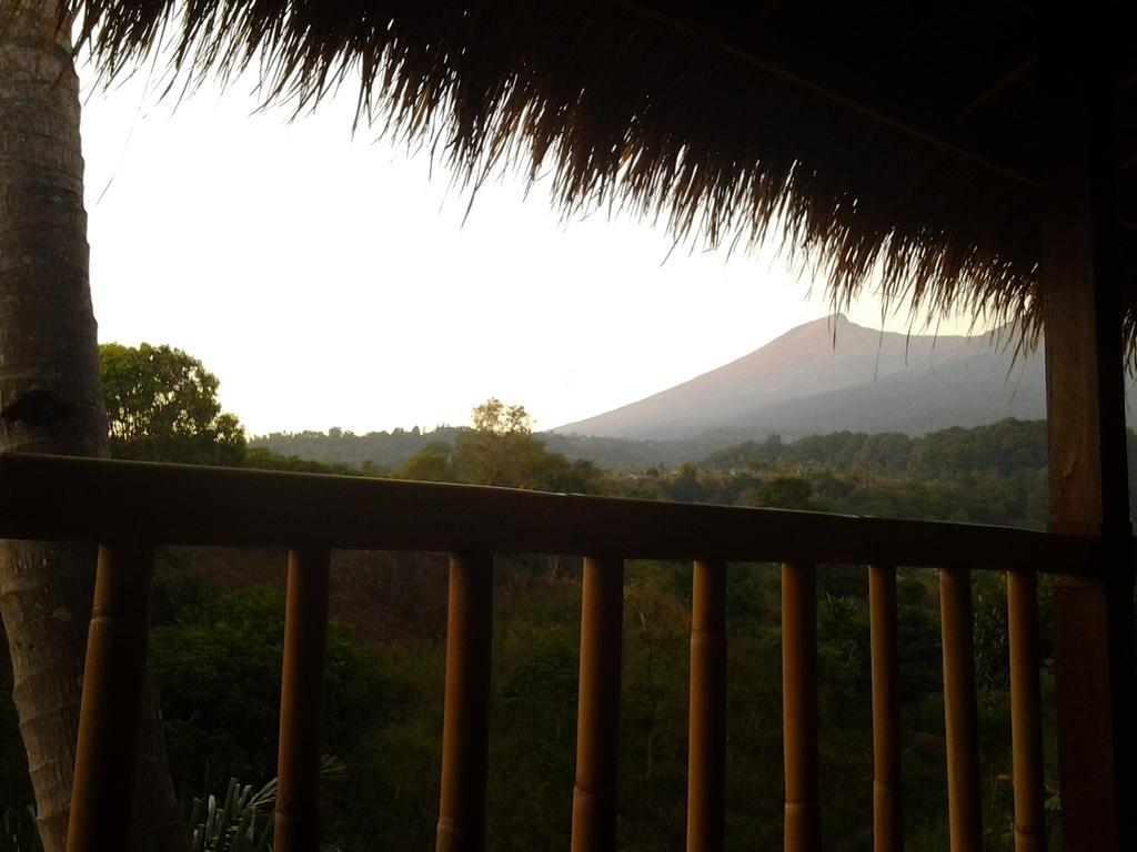 Rinjani Trails Hotel Senaru Ngoại thất bức ảnh